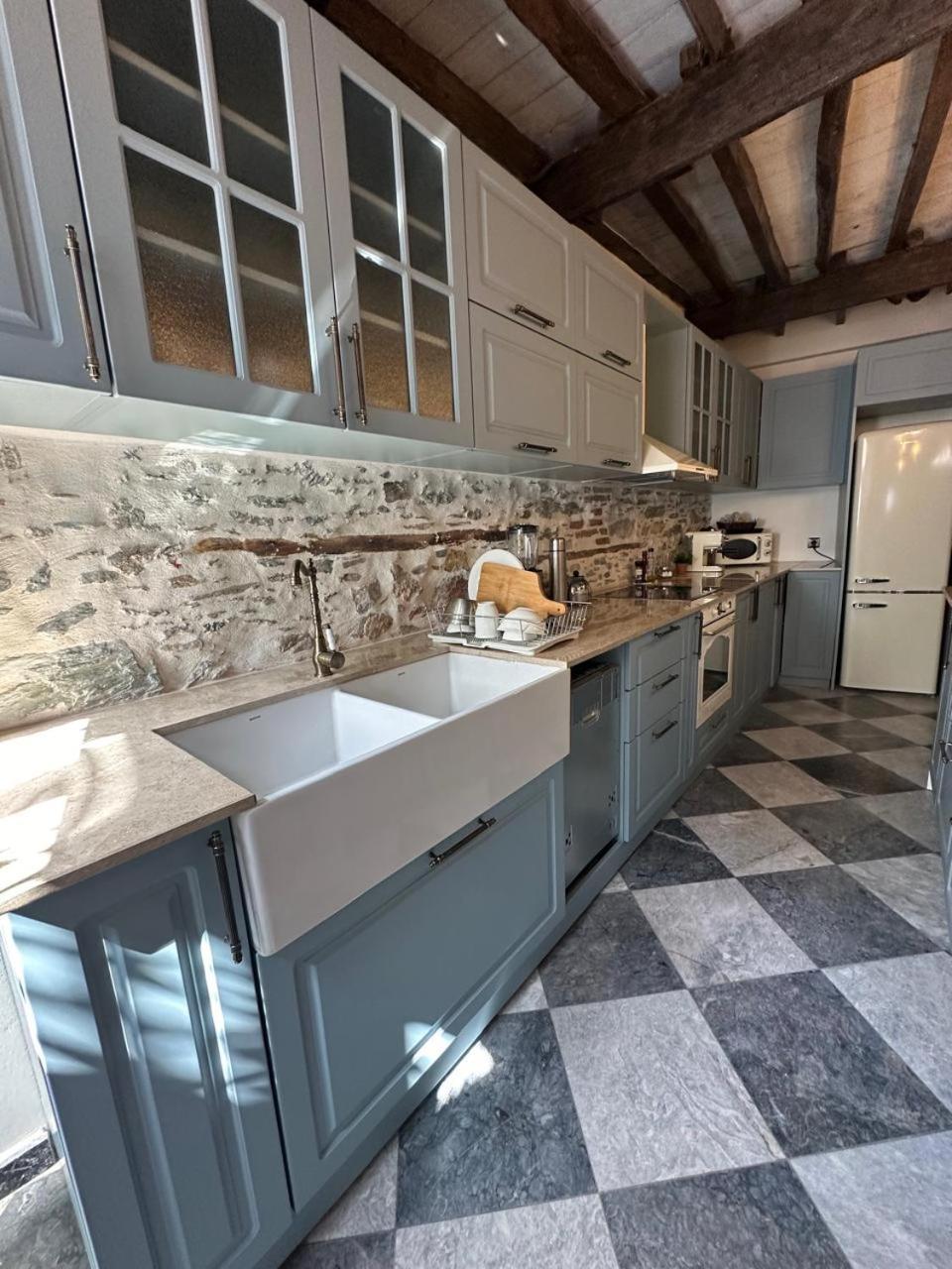 Вилла Plomari Nomad House Экстерьер фото