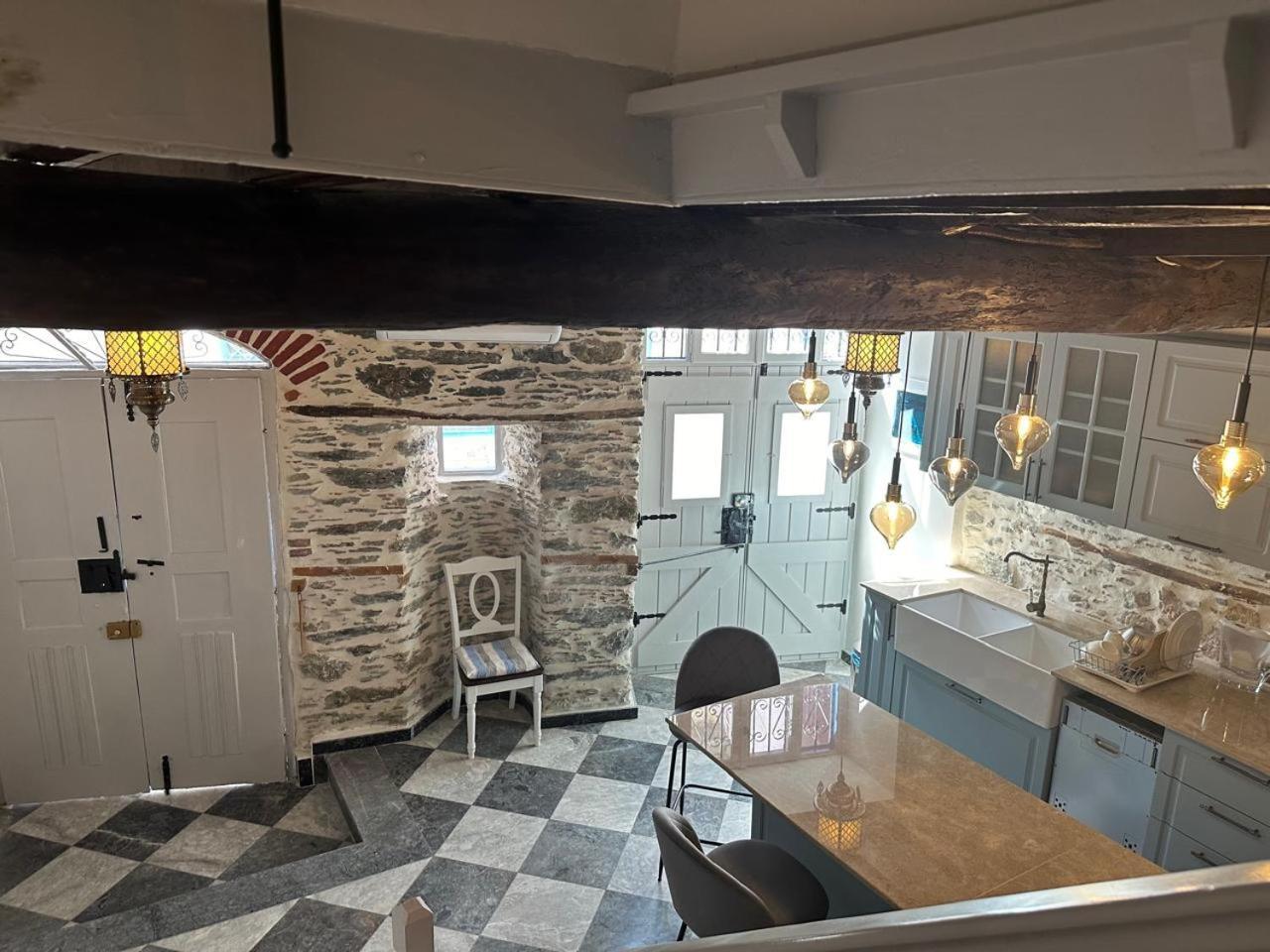 Вилла Plomari Nomad House Экстерьер фото