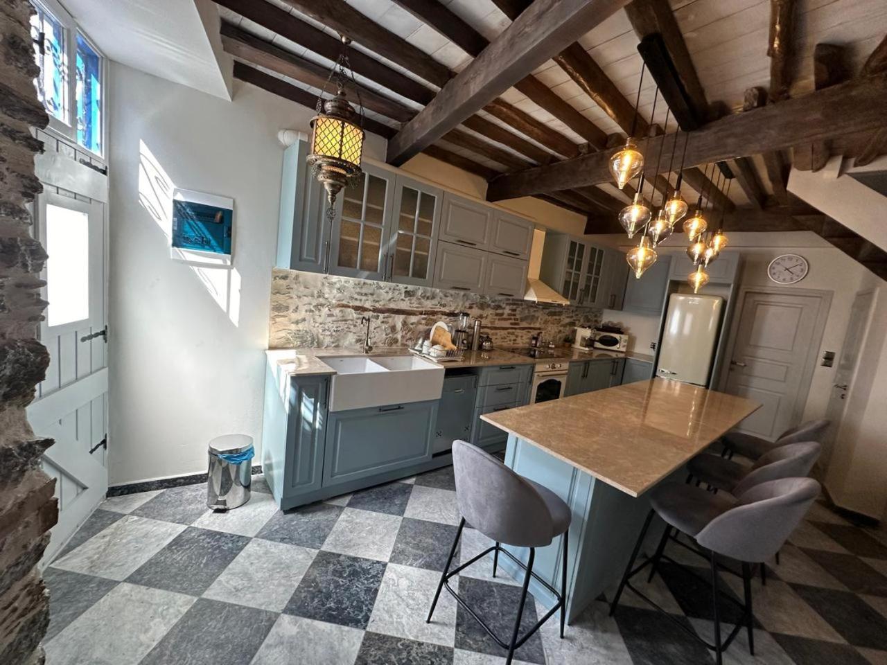 Вилла Plomari Nomad House Экстерьер фото